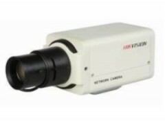 IP-камеры стандартного дизайна Hikvision DS-2CD892PF-E