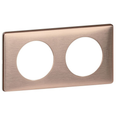 Рамки, адаптеры и декоративные элементы для ЭУИ Legrand Celiane2 Медь Рамка 2-я (2+2 мод) (068992)