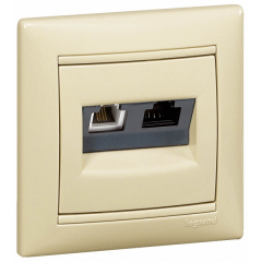 Розетки антенные, информационные, коммуникационные Legrand Valena Крем Розетка комп.(RJ45) 1-ая 6 кат UTP + ТЛФ 1-ая (RJ11) (774180)